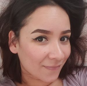 Meet your Posher, Daniela